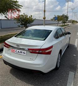 تويوتا أفالون